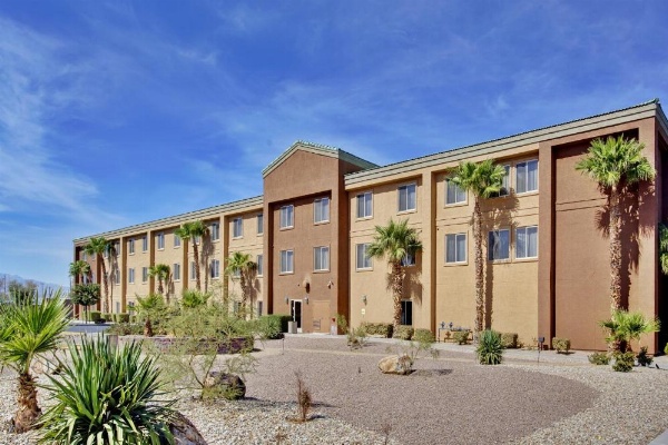 Holiday Inn Express Las Vegas-Nellis image 22