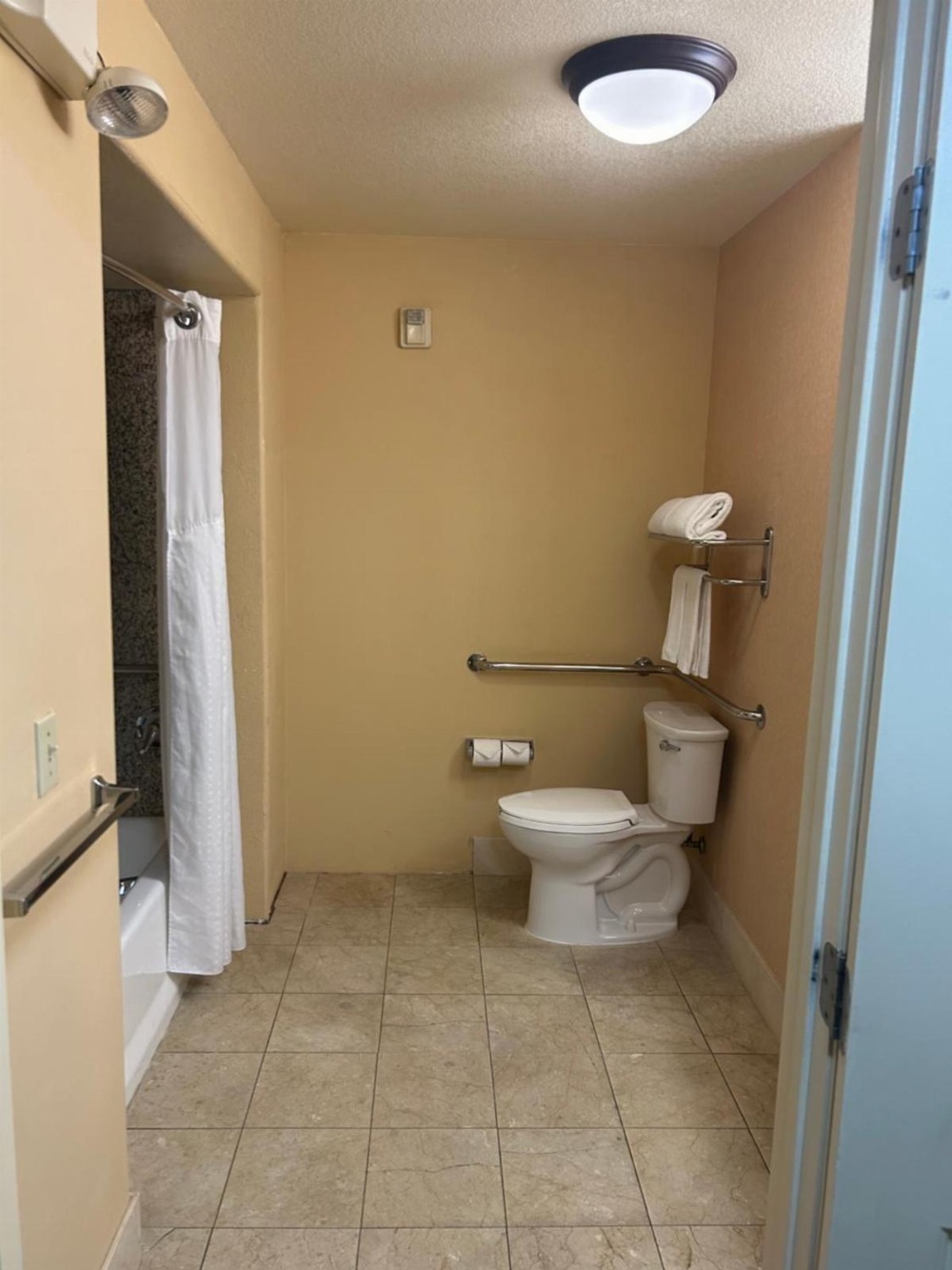 Holiday Inn Express Las Vegas-Nellis Main image