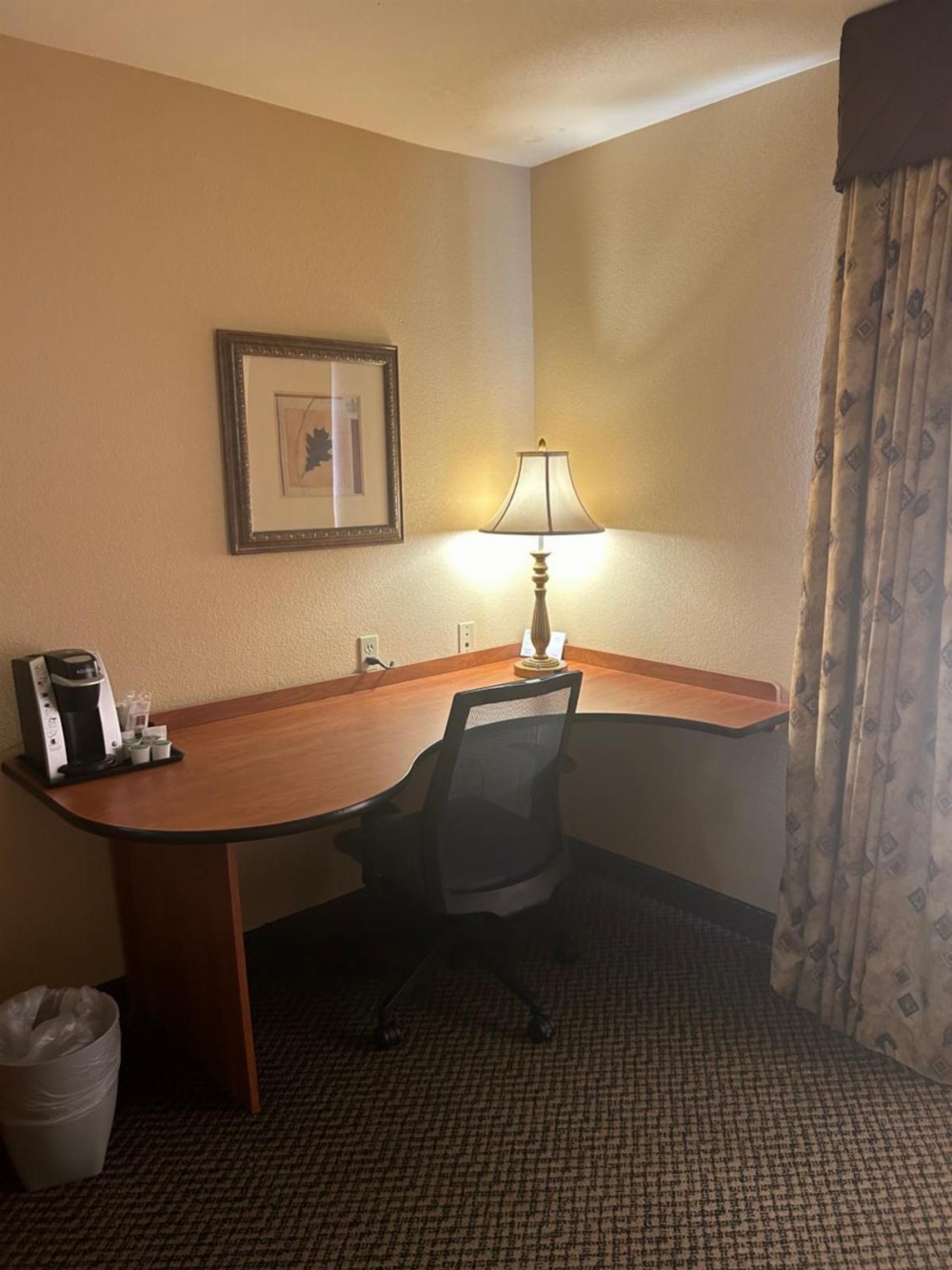 Holiday Inn Express Las Vegas-Nellis